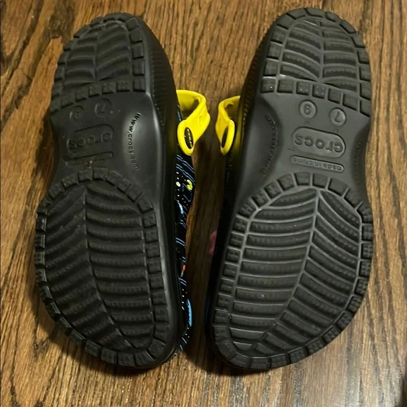 CROCS PAC-MAN Size 7 Men’s/ 9 Women’s - Picture 4 of 5